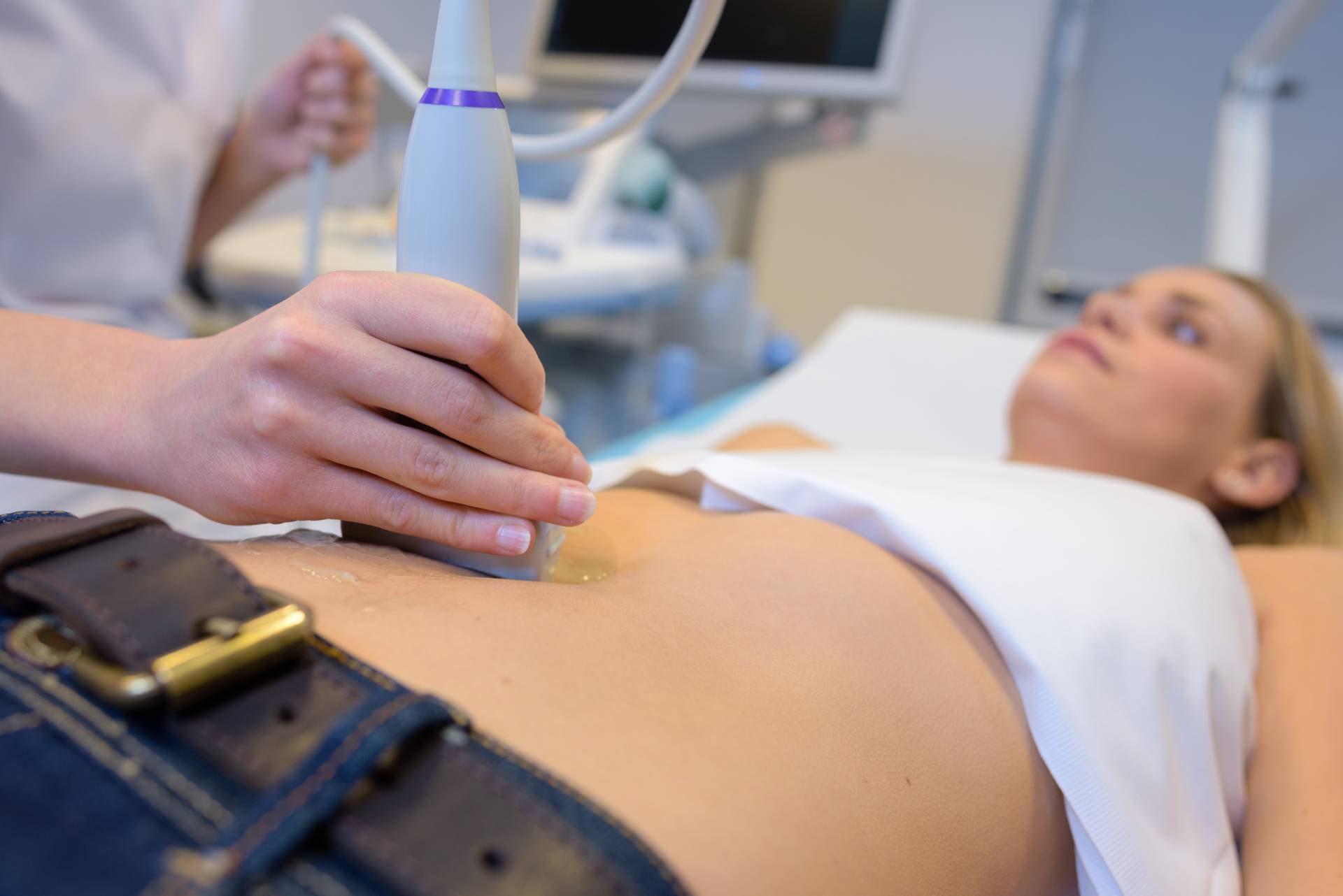 Ból brzucha przyczyny